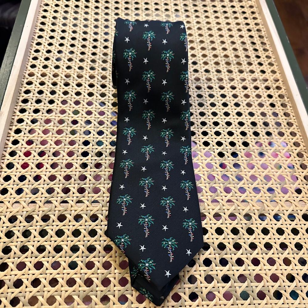 Knotty & Nice Men’s Holiday Tie with Palm Trees with Christmas Lights & Stars